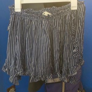 American eagle Off the shoulder top